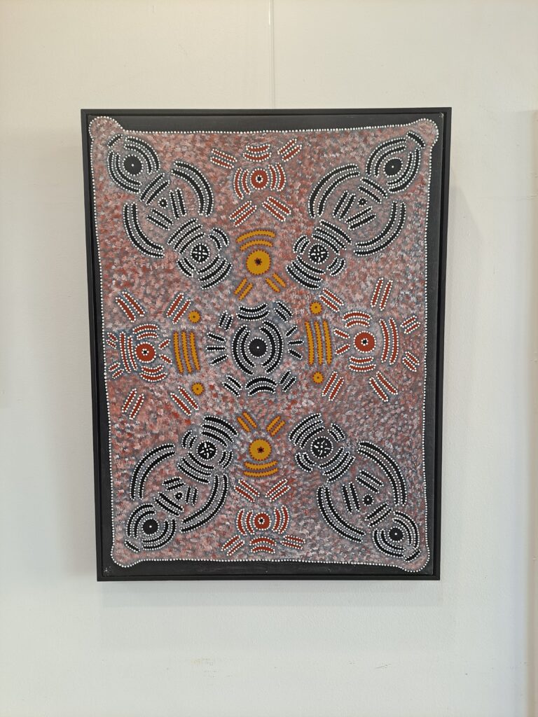 Stretched canvas in float frame