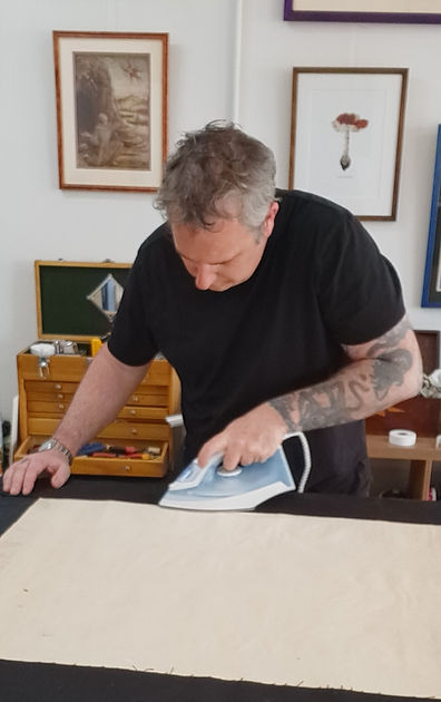 Strip-Lining, Or How To Stretch A Canvas Which Has Been Painted To The Edges 4 d61f92 af52f2c7617649c091c0494db3e22fd8mv2